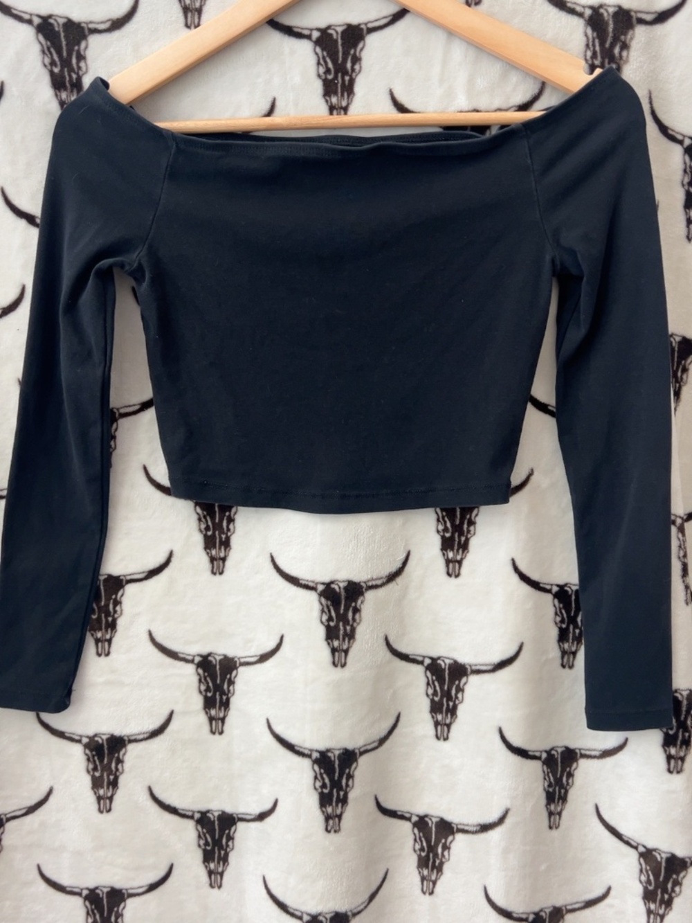 SHEIN Black Off Shoulder Long Sleeve Crop Top Size XS